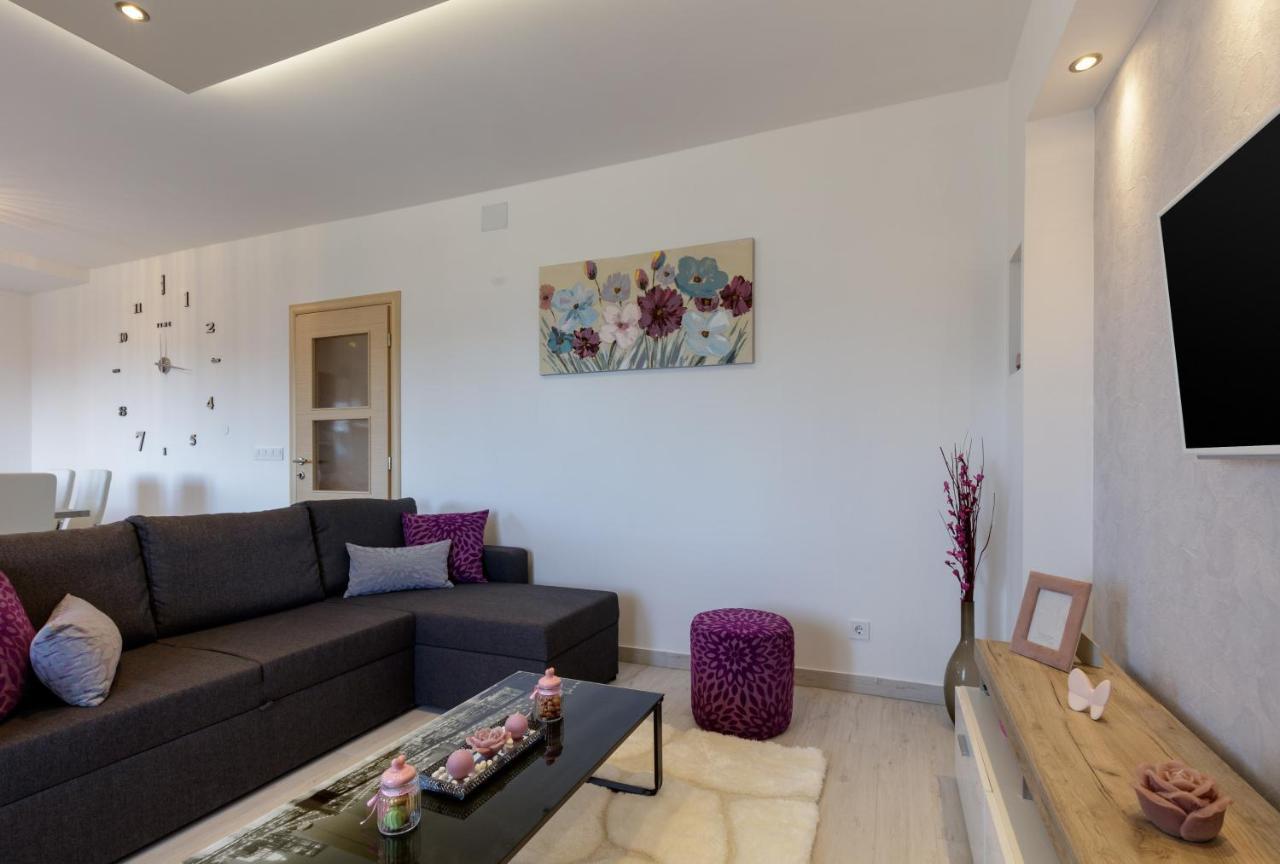 Апартаменты Sunny Garden Adria Сплит Экстерьер фото